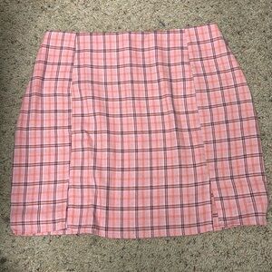 NWOT Shein Pink Plaid Skirt